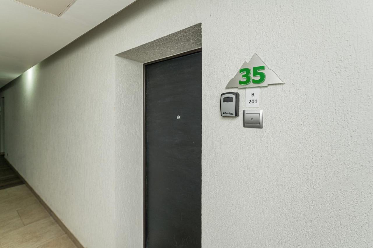 Pine Woods Apartment B35 In Silver Mountain Poiana Brasov Bagian luar foto