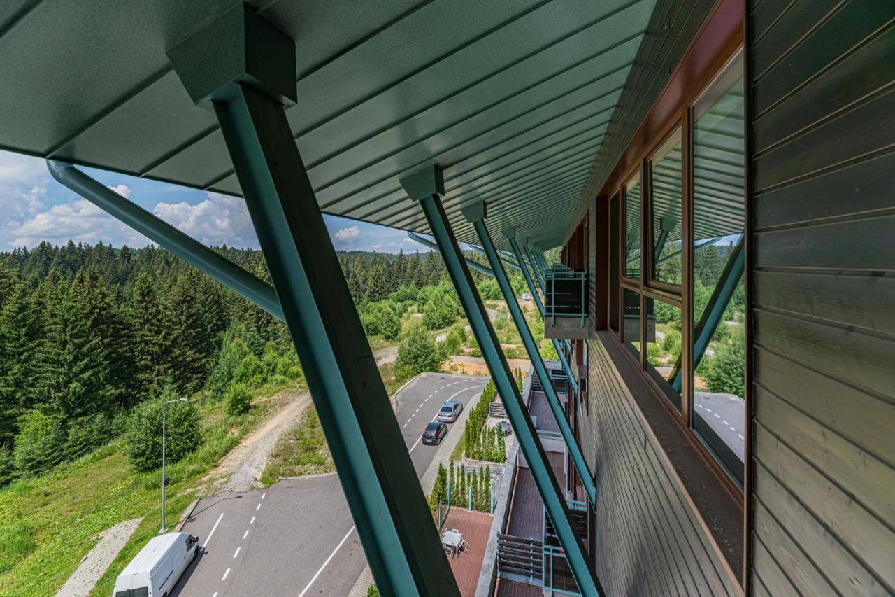 Pine Woods Apartment B35 In Silver Mountain Poiana Brasov Bagian luar foto